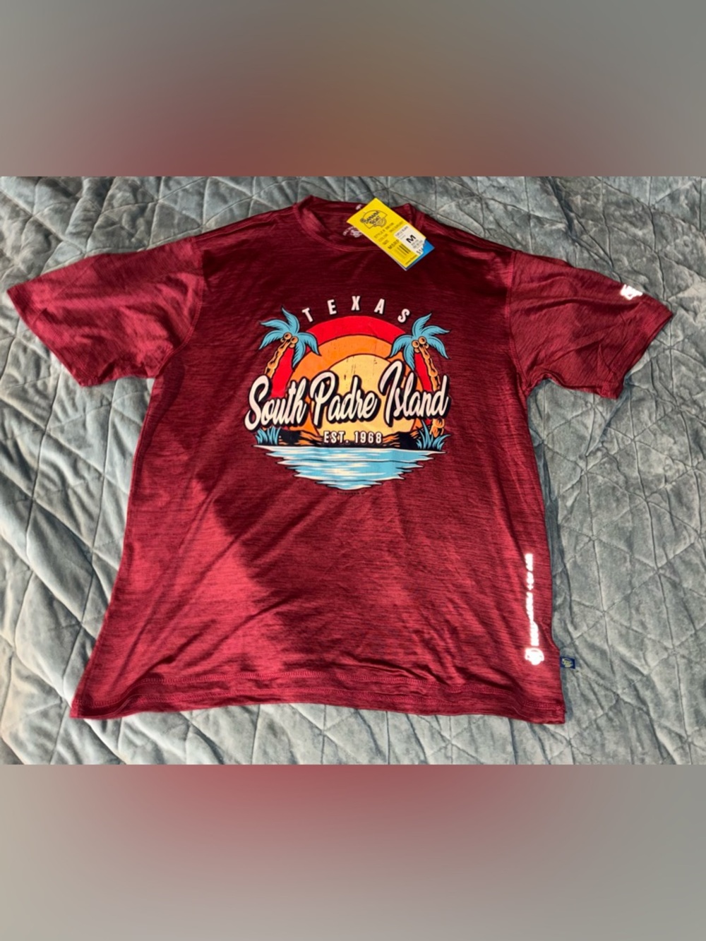 Banana Republic Burgundy South Padre Island Graphic Tee Medium